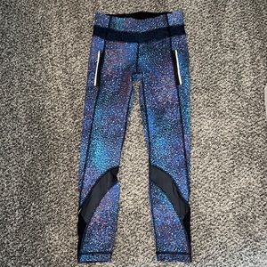 Blue and purple multi-colored lululemon yoga pants